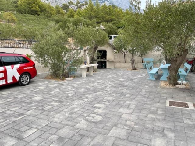 Villa Luce Mit Pool Makarska Exterior photo